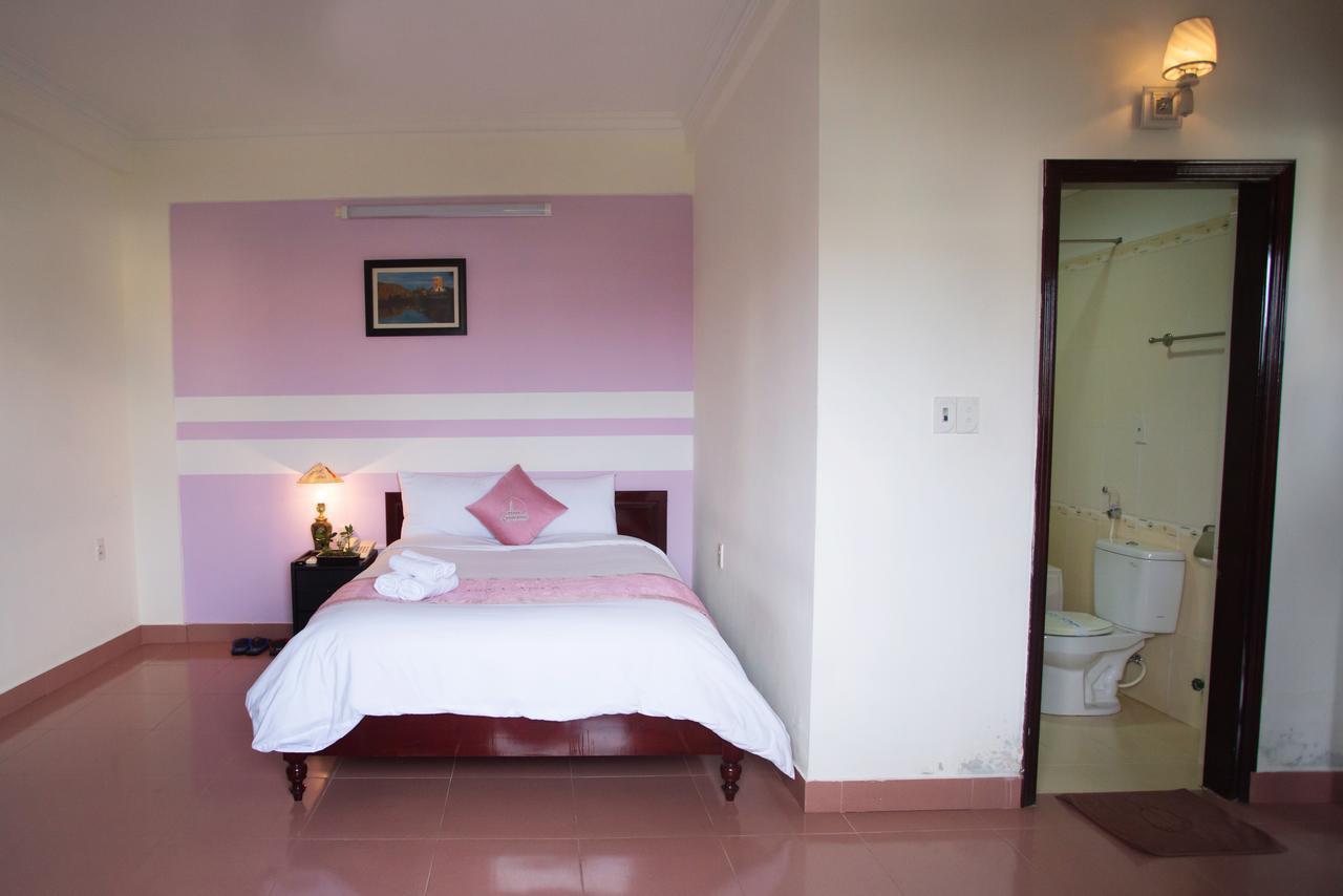 Casablanca Boutique Hotel Хюэ Экстерьер фото